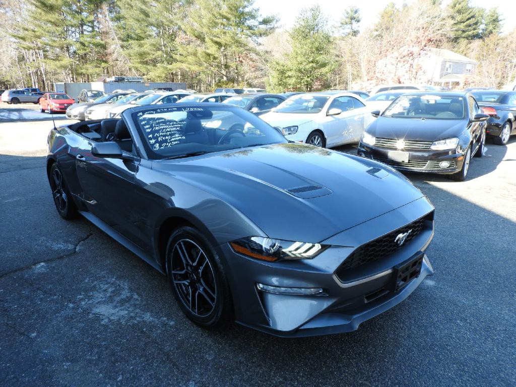 2022 Ford Mustang Image 7