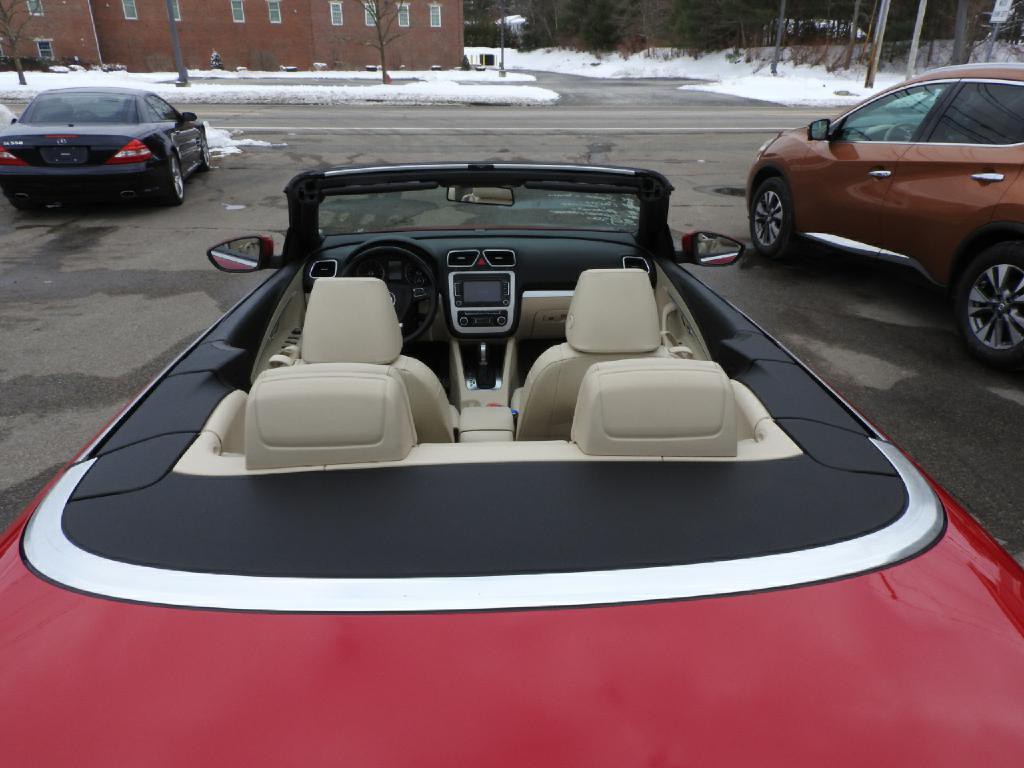 2012 Volkswagen Eos Image 15