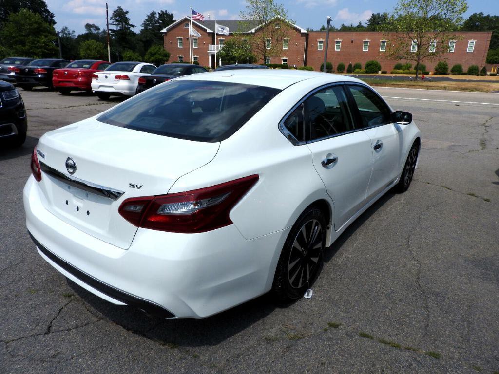 2018 Nissan Altima Image 5