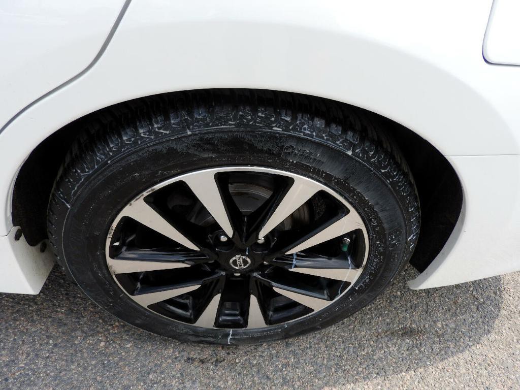 2018 Nissan Altima Image 18