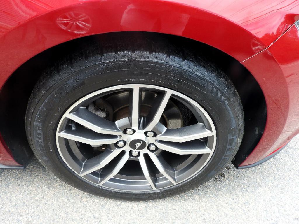 2016 Ford Mustang Image 21