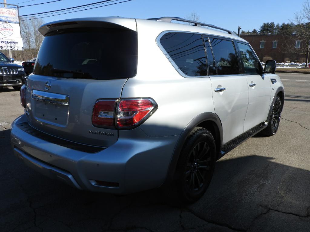 2017 Nissan Armada Image 5