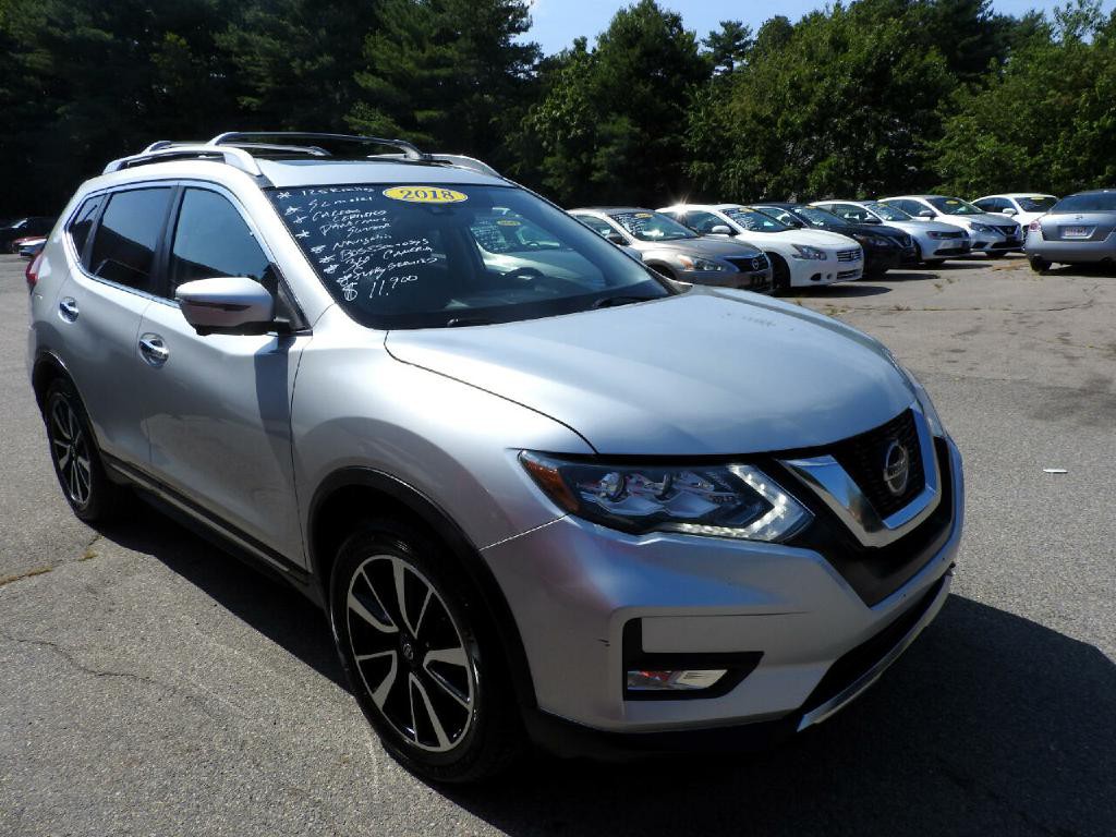 2018 Nissan Rogue Image 3
