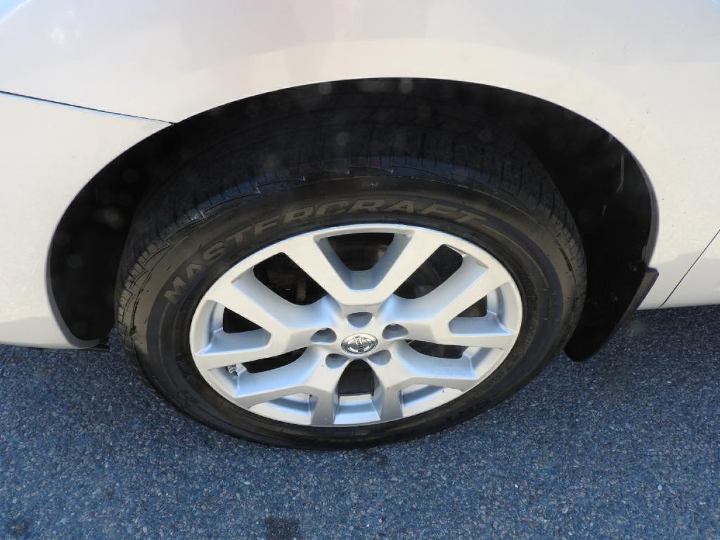 2012 Nissan Rogue Image 18
