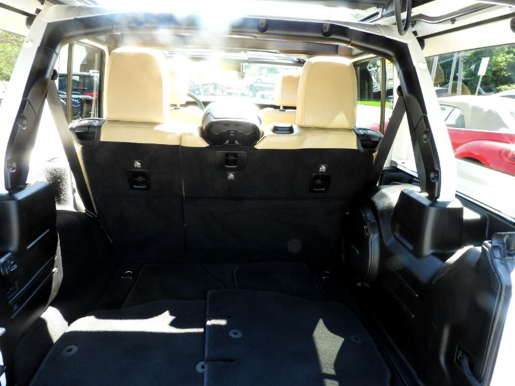 2019 Jeep Wrangler Image 14