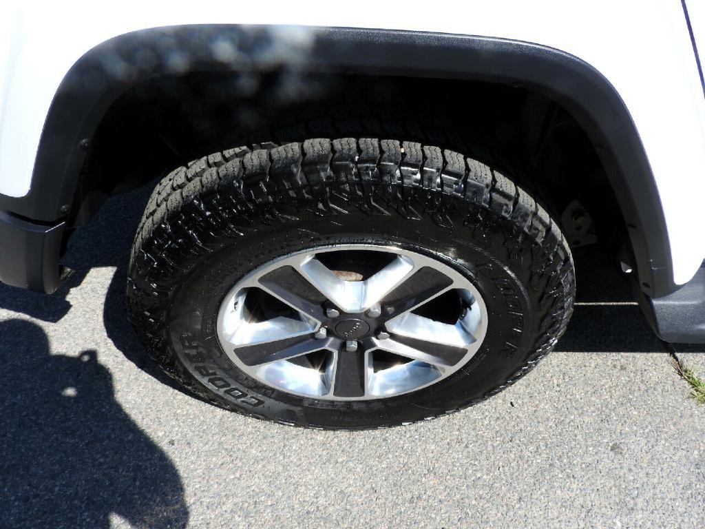 2019 Jeep Wrangler Image 19