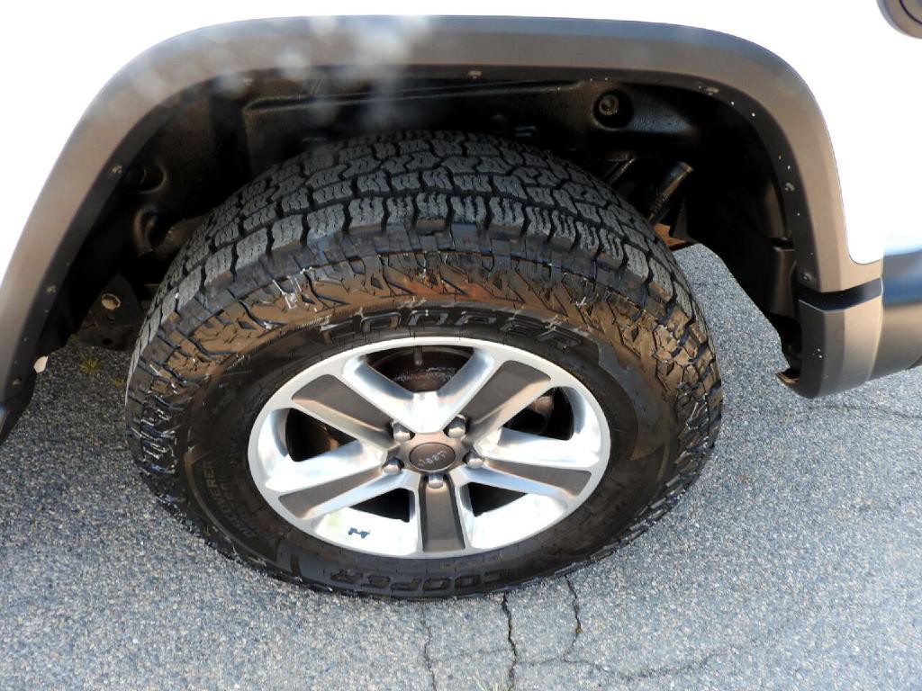 2019 Jeep Wrangler Image 20