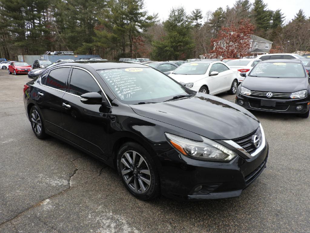 2016 Nissan Altima Image 5