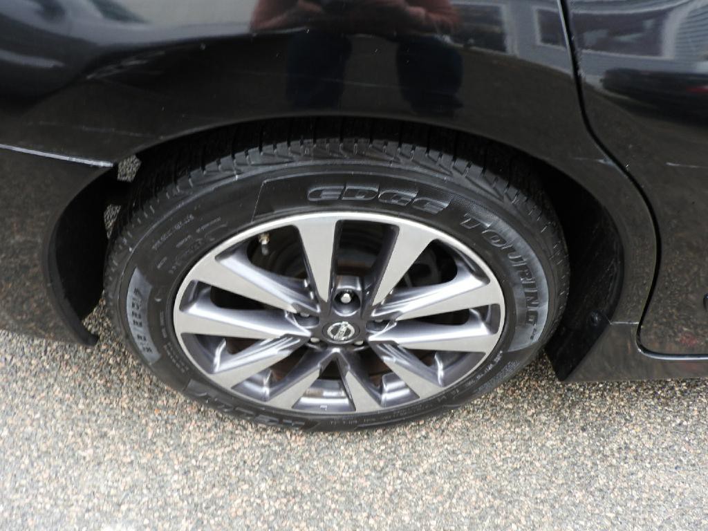 2016 Nissan Altima Image 19