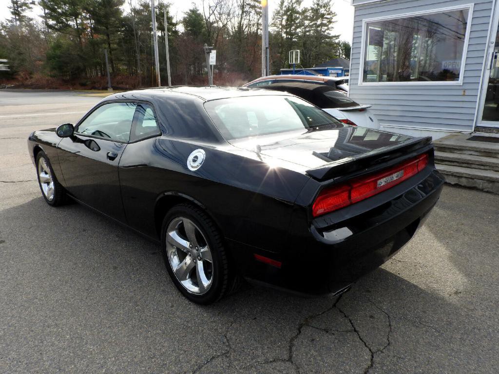 2014 Dodge Challenger Image 5