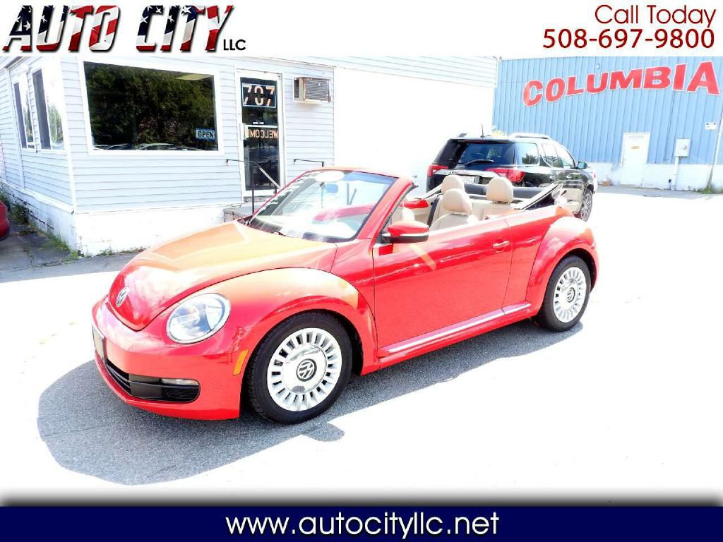 2015 Volkswagen Beetle Image 1