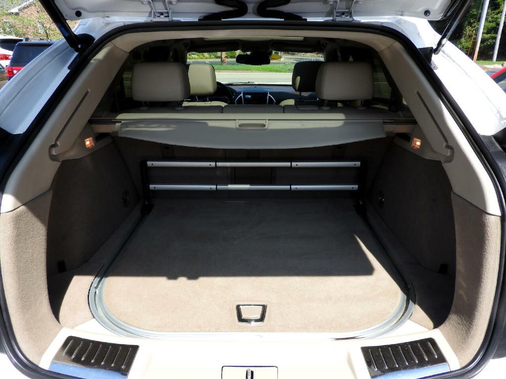 2015 Cadillac SRX Image 11