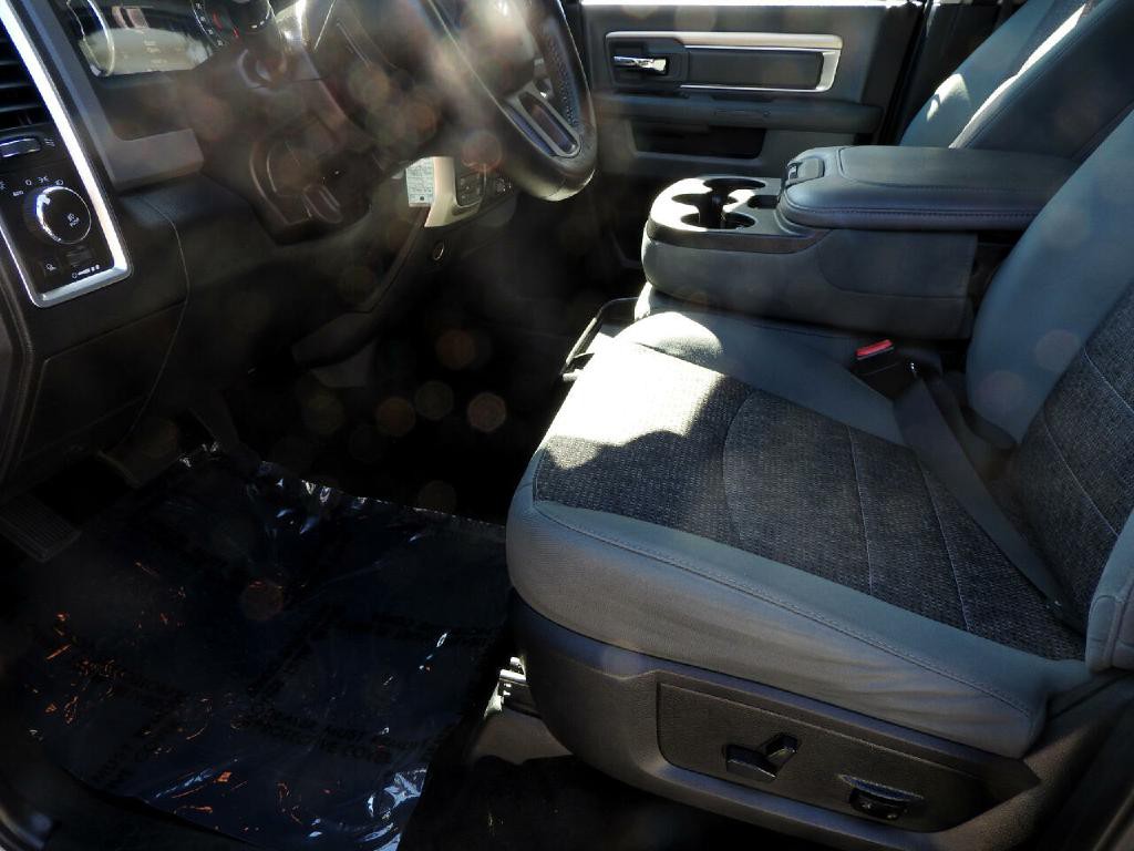 2017 RAM 1500 Image 7