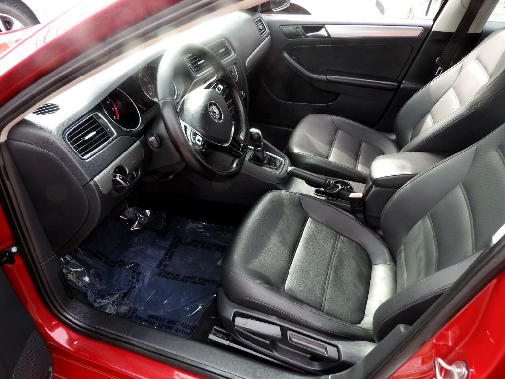 2017 Volkswagen Jetta Image 7