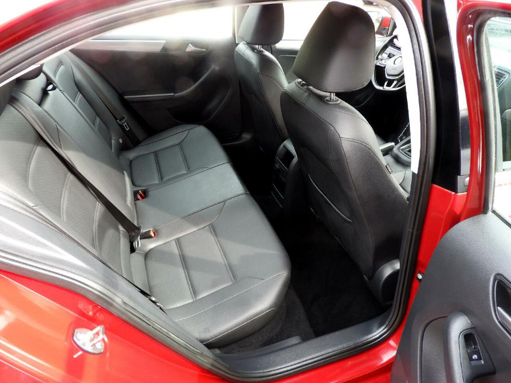 2017 Volkswagen Jetta Image 10