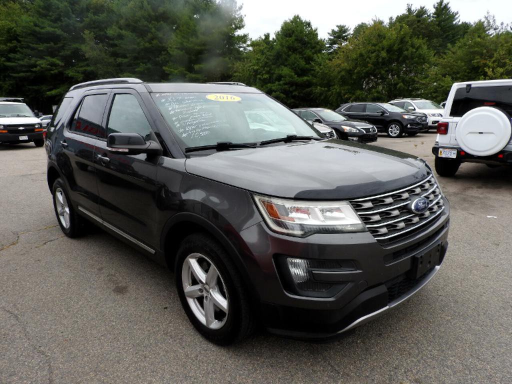 2016 Ford Explorer Image 2