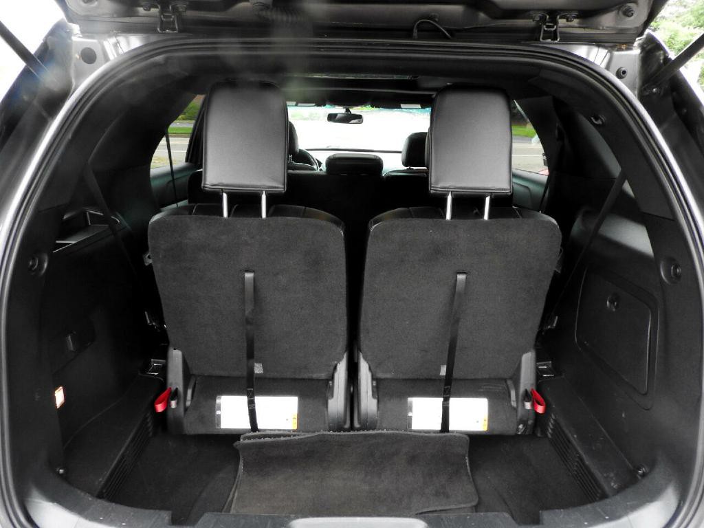 2016 Ford Explorer Image 10