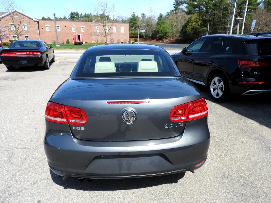 2014 Volkswagen Eos Image 10