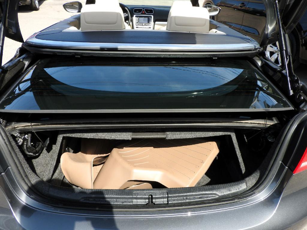 2014 Volkswagen Eos Image 17