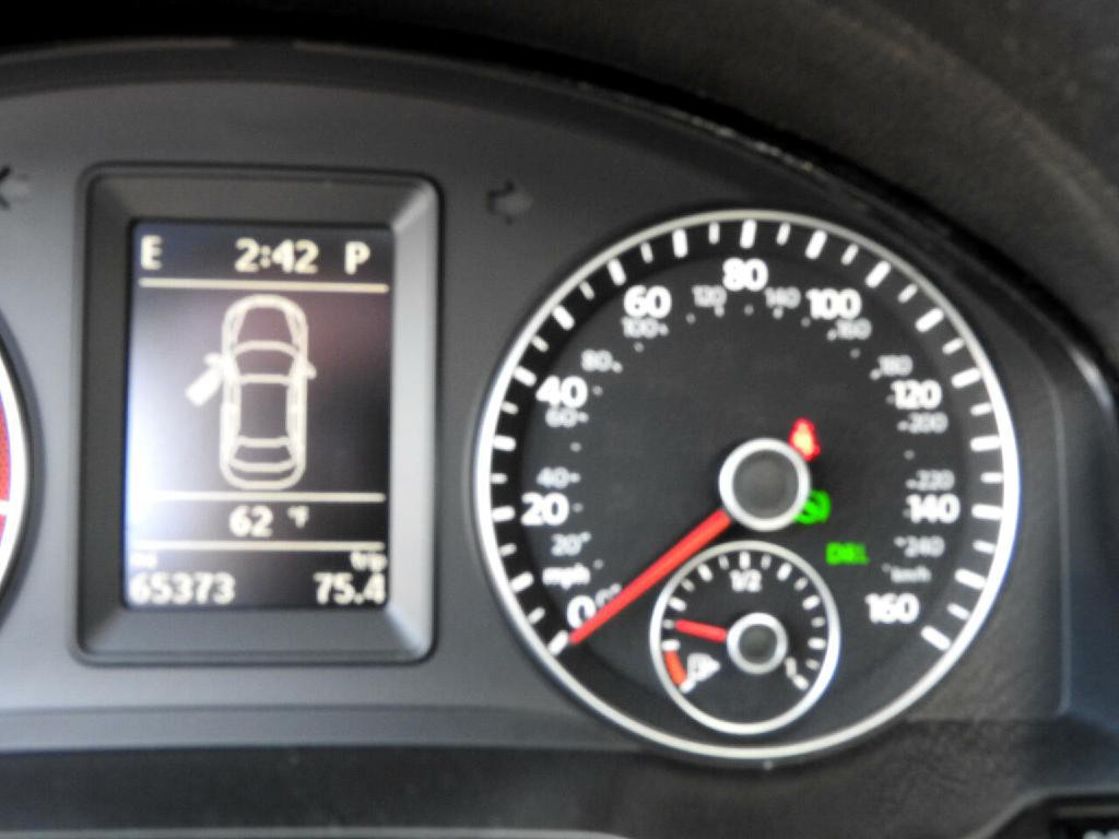 2014 Volkswagen Eos Image 18