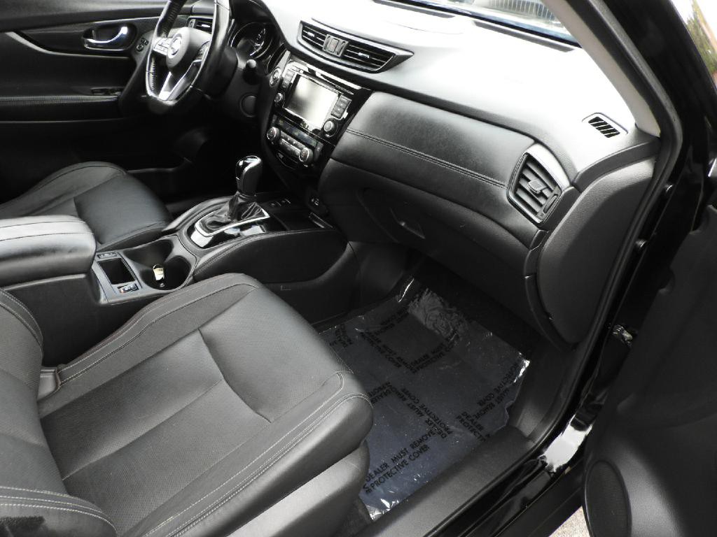 2018 Nissan Rogue Image 7
