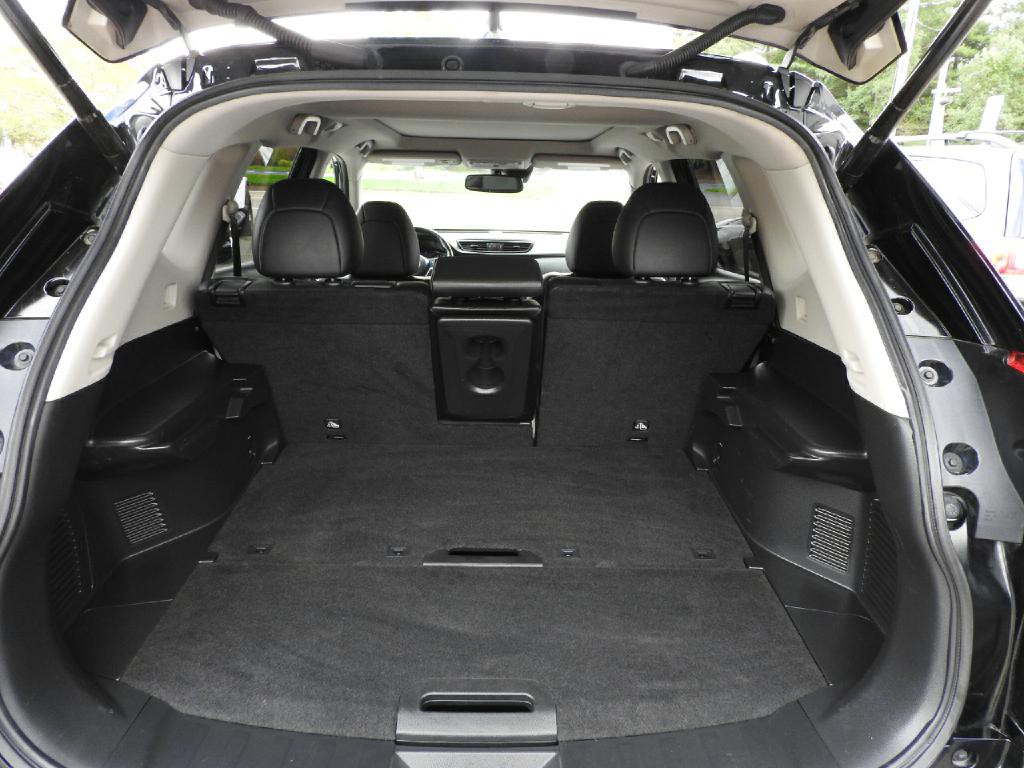 2018 Nissan Rogue Image 10