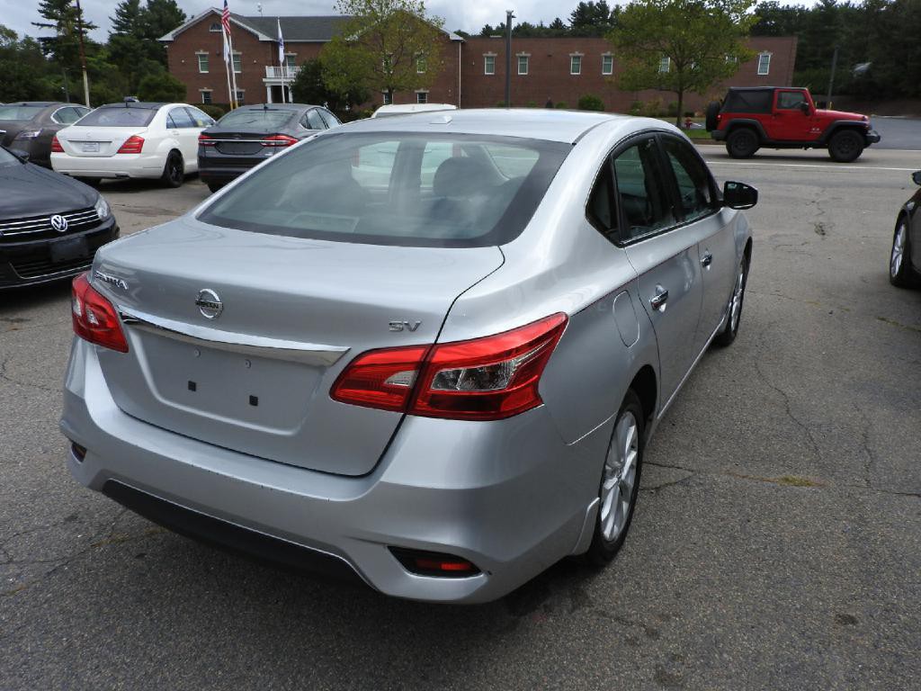 2019 Nissan Sentra Image 6