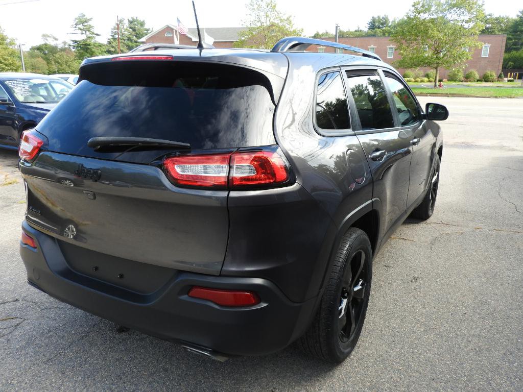2016 Jeep Cherokee Image 4