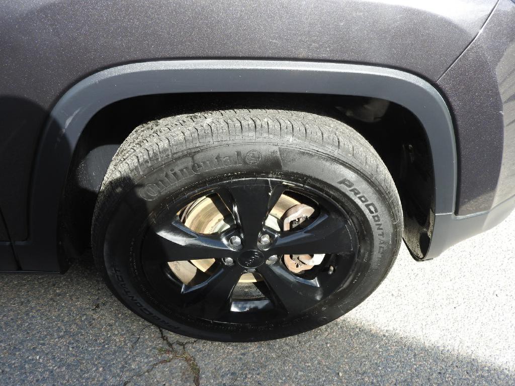 2016 Jeep Cherokee Image 19