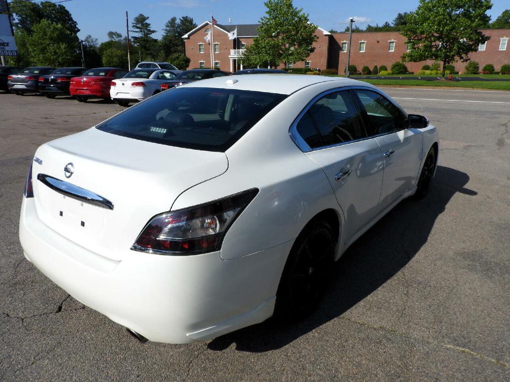 2014 Nissan Maxima Image 4