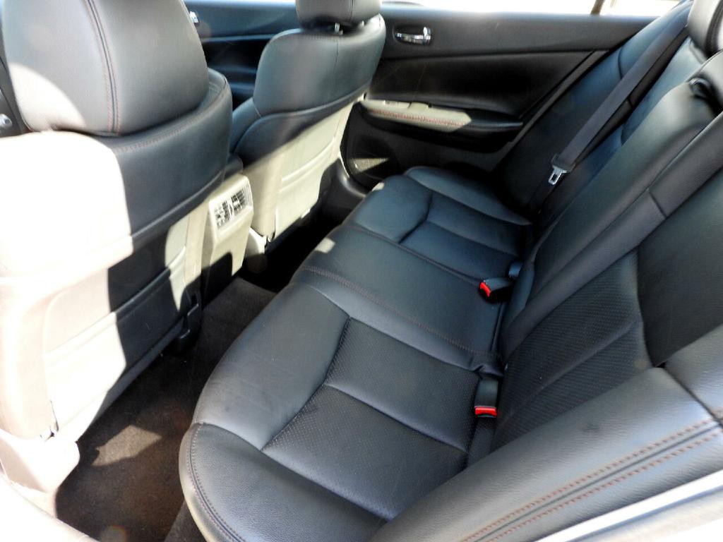 2014 Nissan Maxima Image 11