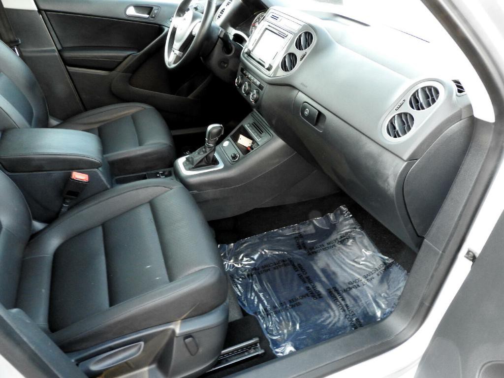 2016 Volkswagen Tiguan Image 8