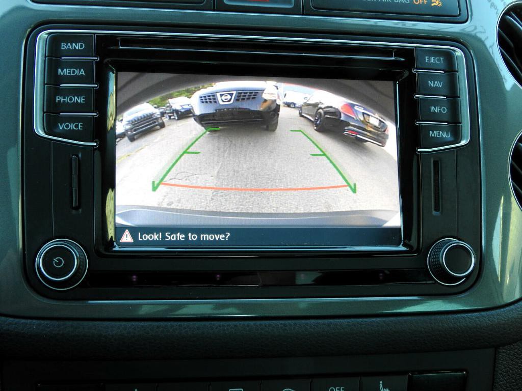 2016 Volkswagen Tiguan Image 18