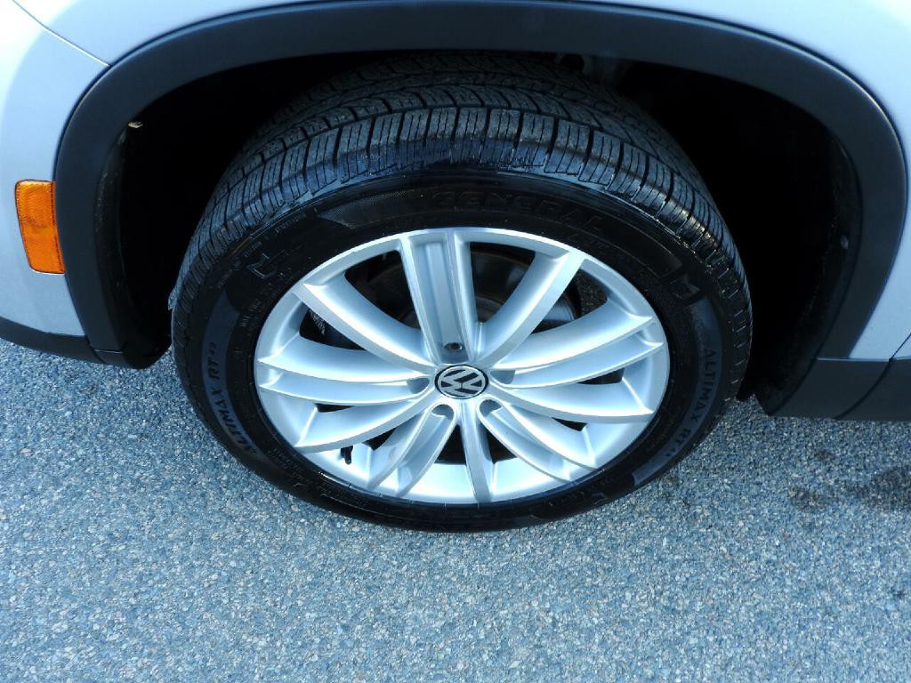 2016 Volkswagen Tiguan Image 22