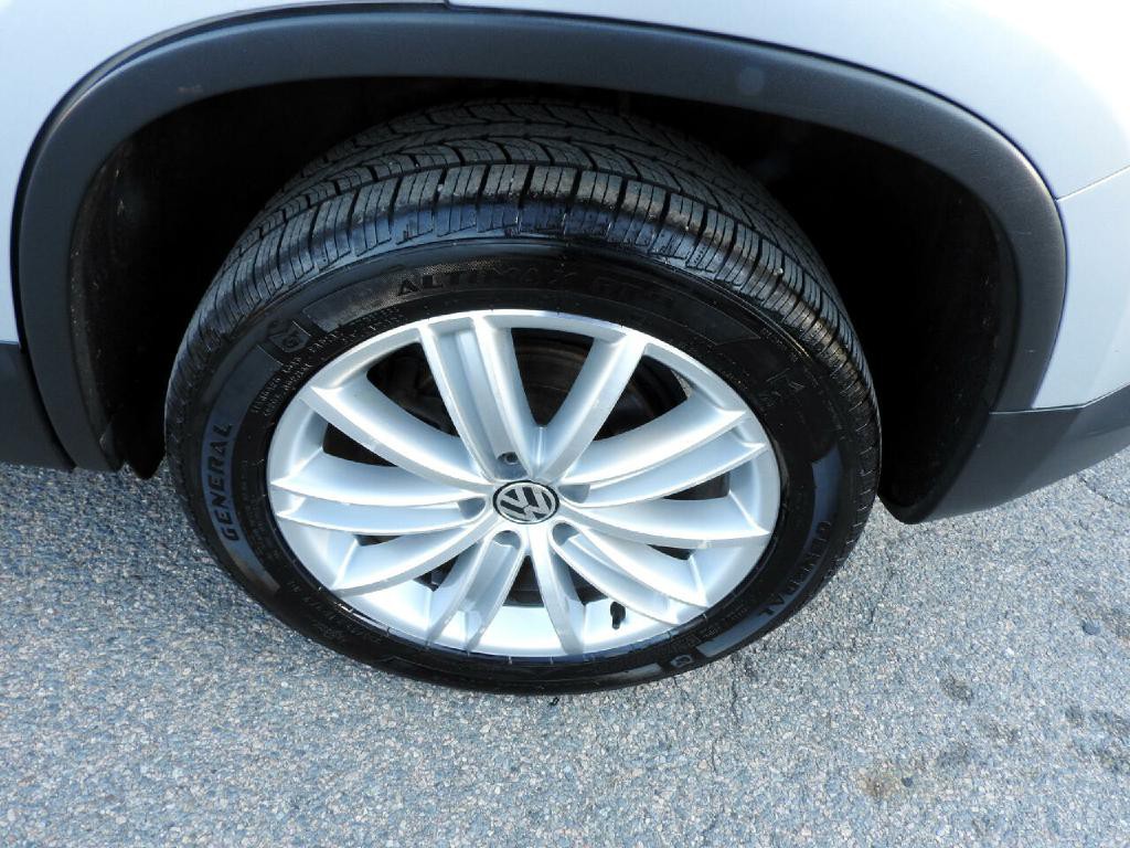 2016 Volkswagen Tiguan Image 23