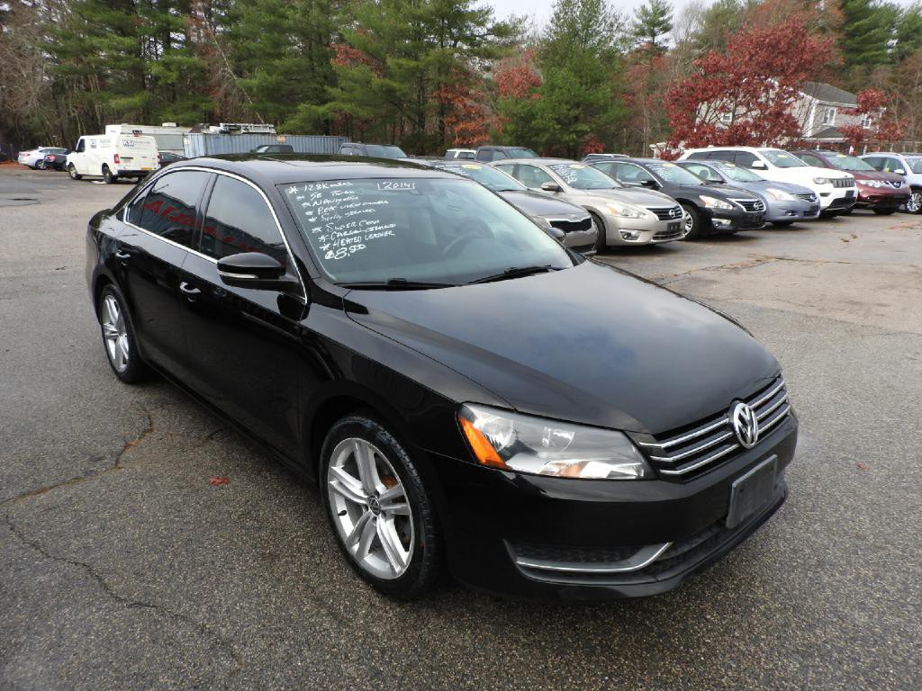 2014 Volkswagen Passat Image 2