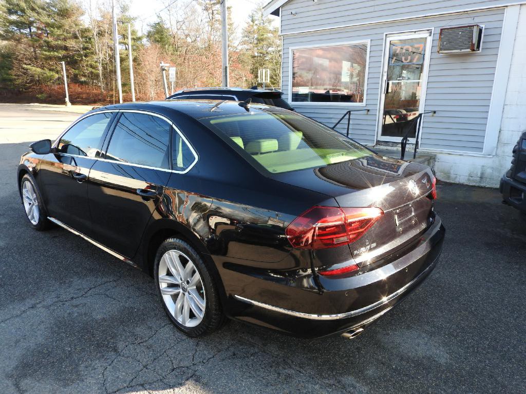 2018 Volkswagen Passat Image 4