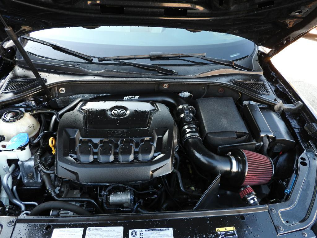 2018 Volkswagen Passat Image 16