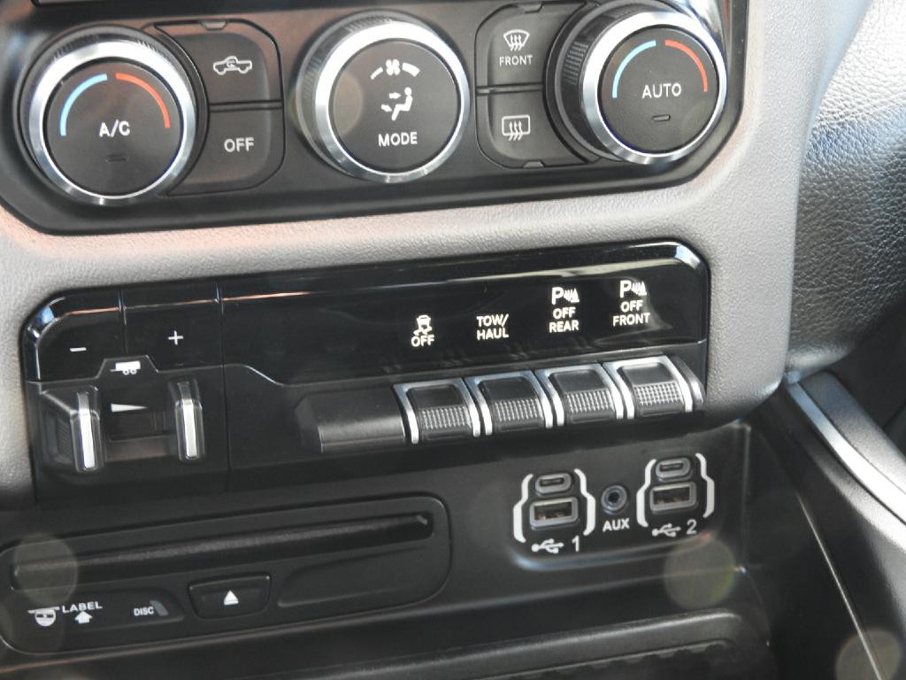 2019 RAM 1500 Image 16