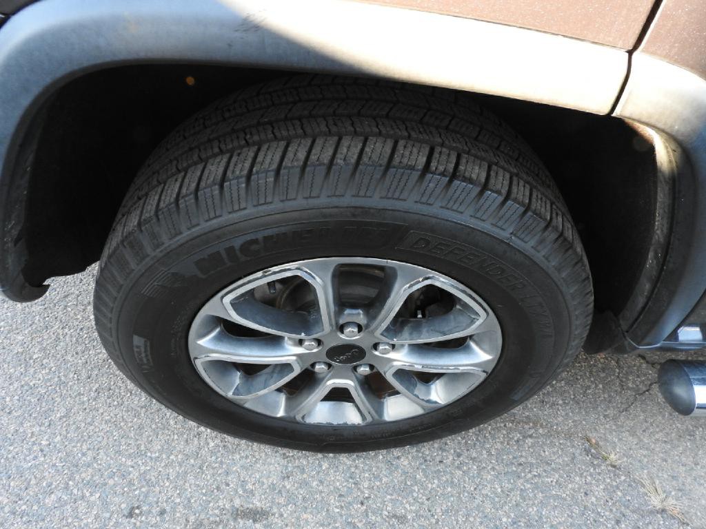 2014 Jeep Grand Cherokee Image 18