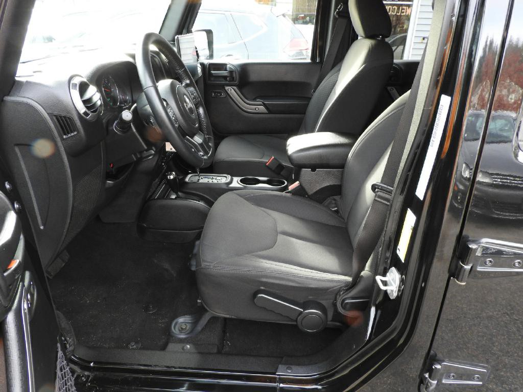 2015 Jeep Wrangler Image 6