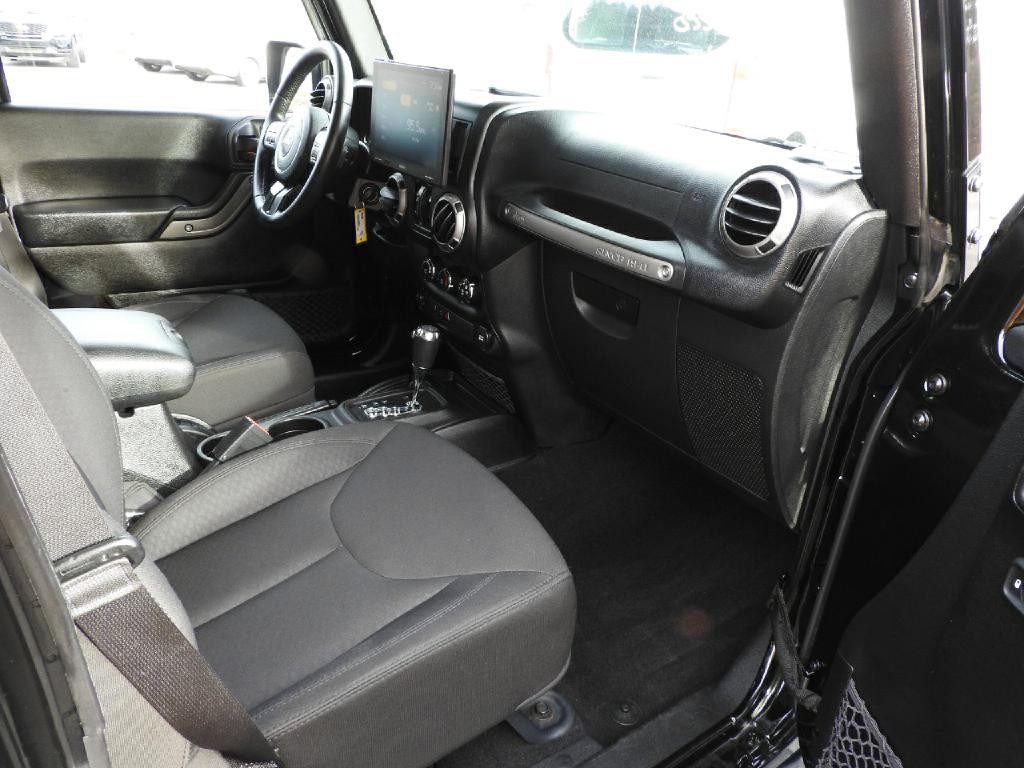 2015 Jeep Wrangler Image 10