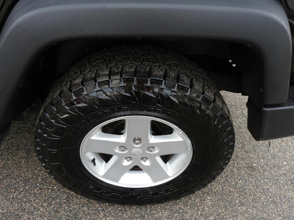 2015 Jeep Wrangler Image 17