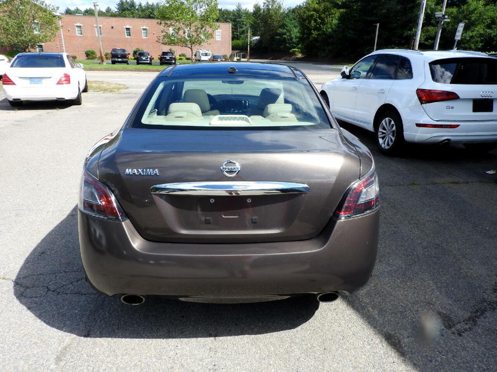 2014 Nissan Maxima Image 4