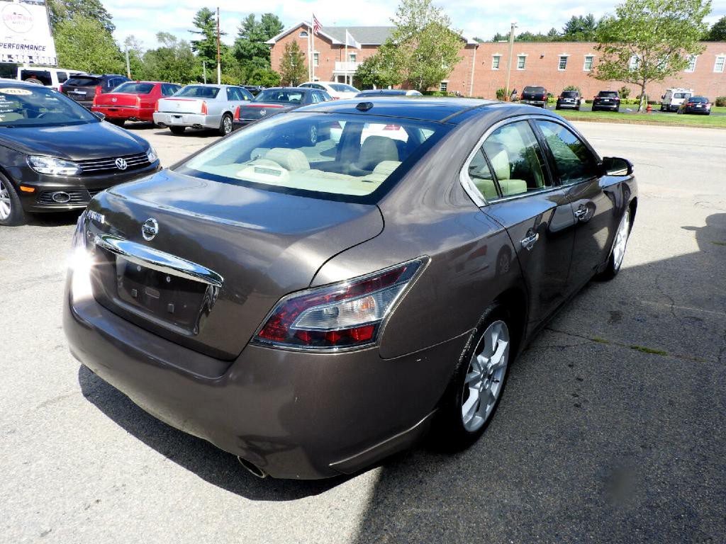 2014 Nissan Maxima Image 6