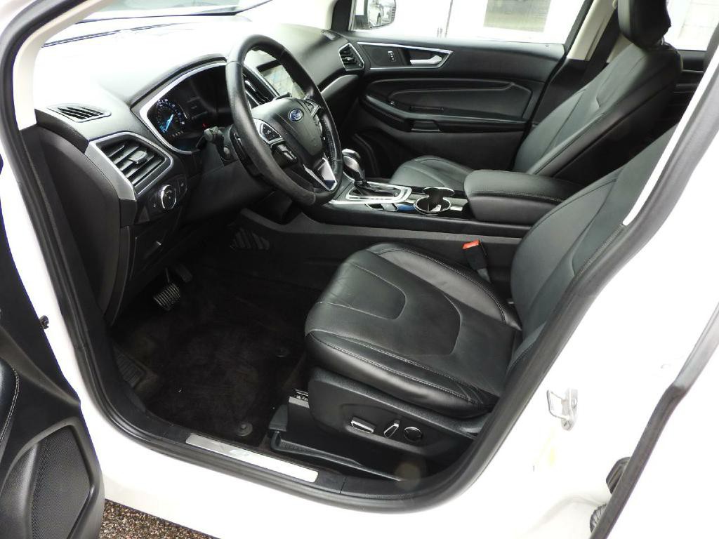 2016 Ford Edge Image 6