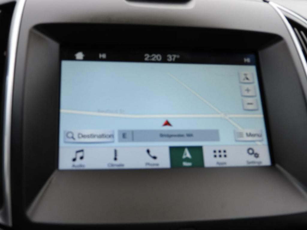 2016 Ford Edge Image 15