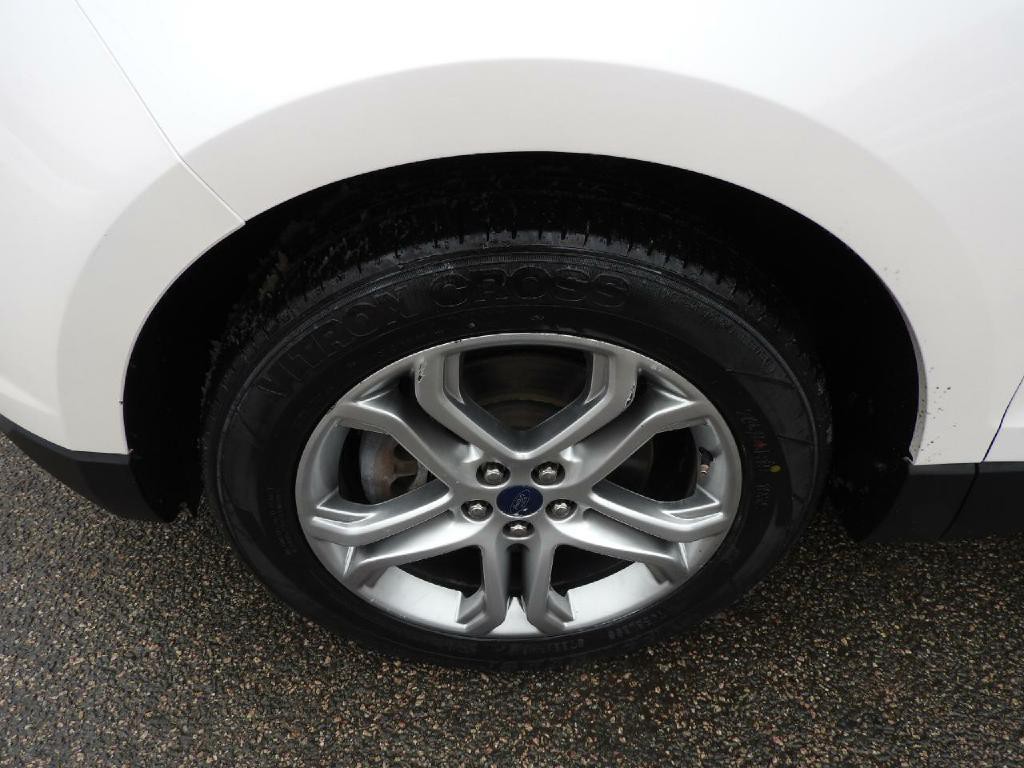 2016 Ford Edge Image 20