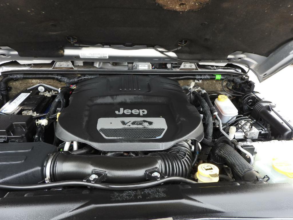 2017 Jeep Wrangler Image 11