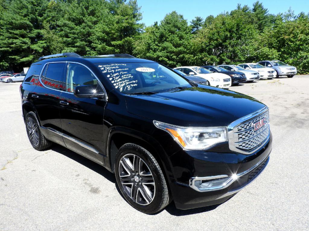 2017 GMC Acadia Image 2